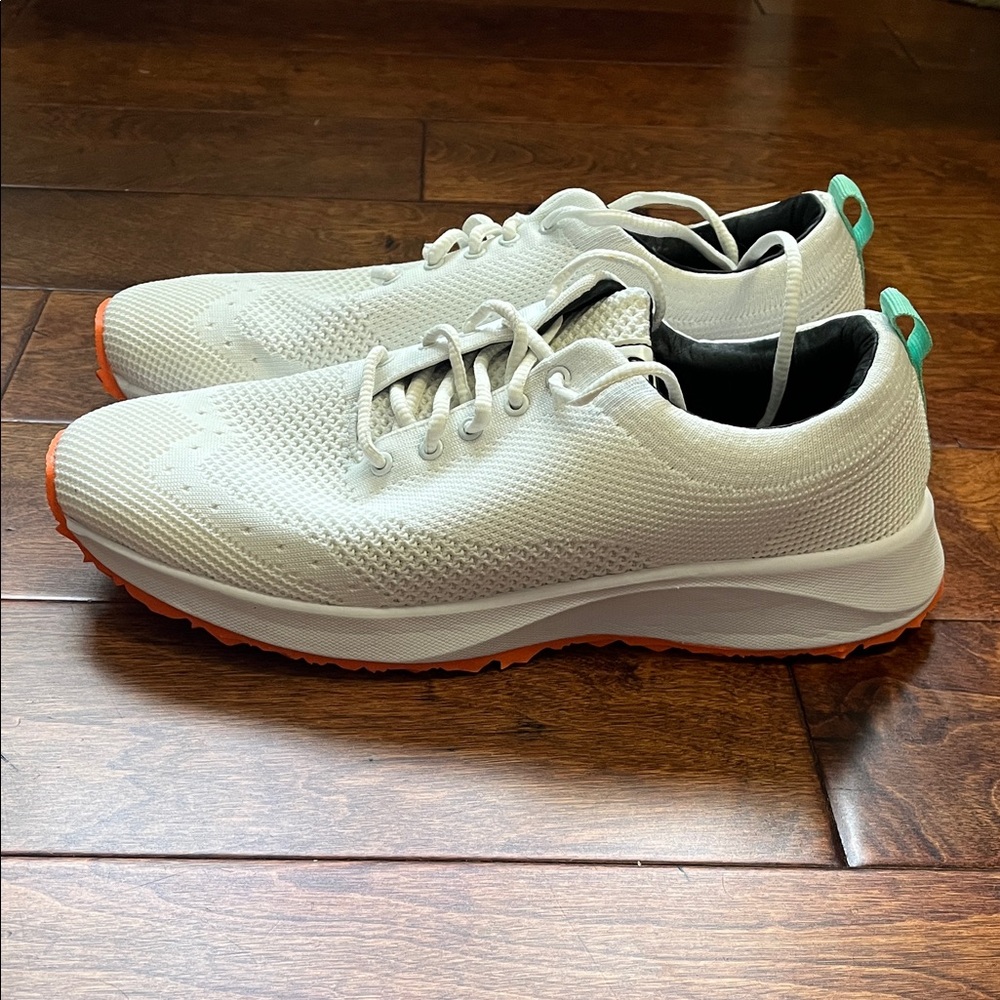 Straight Down Golf Shoes